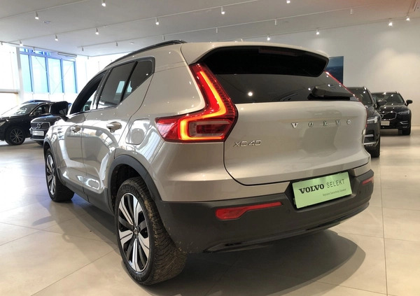 Volvo XC 40 cena 196900 przebieg: 9800, rok produkcji 2023 z Kalisz Pomorski małe 529